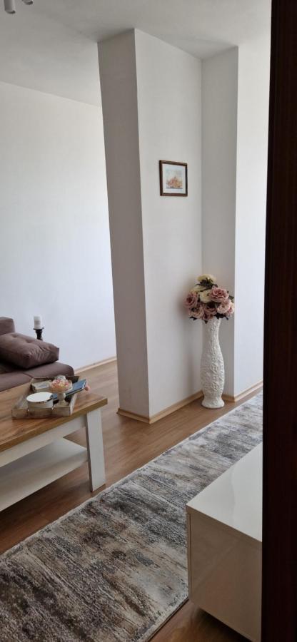 Студио Тони 1 Warna Exterior foto